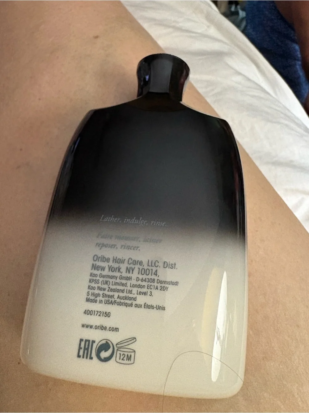 Oribe Gold Lust Repair & Restore Shampoo new- Black to Cream Gradient Bottle